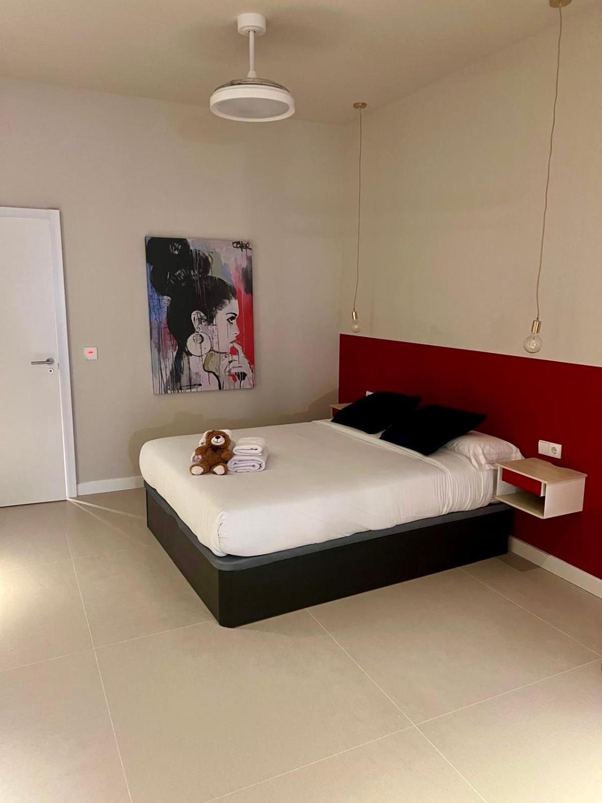 Osito Hub - Colomer València
