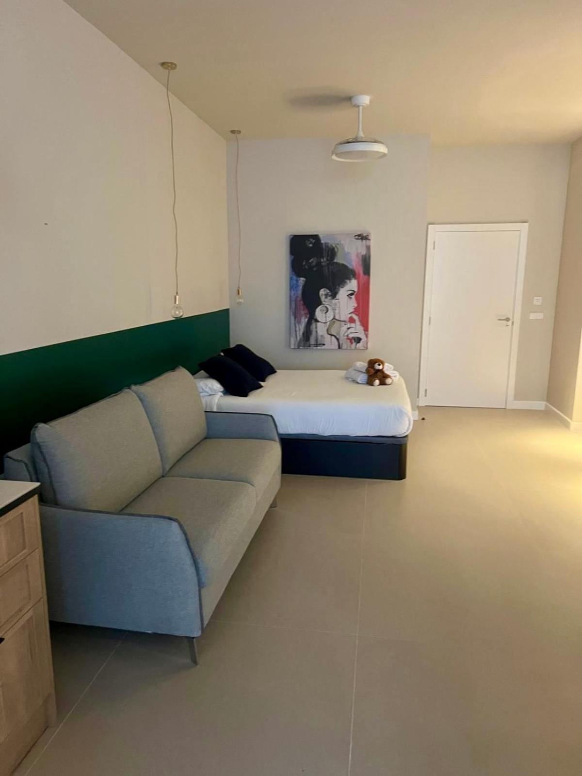 Osito Hub - Colomer * València