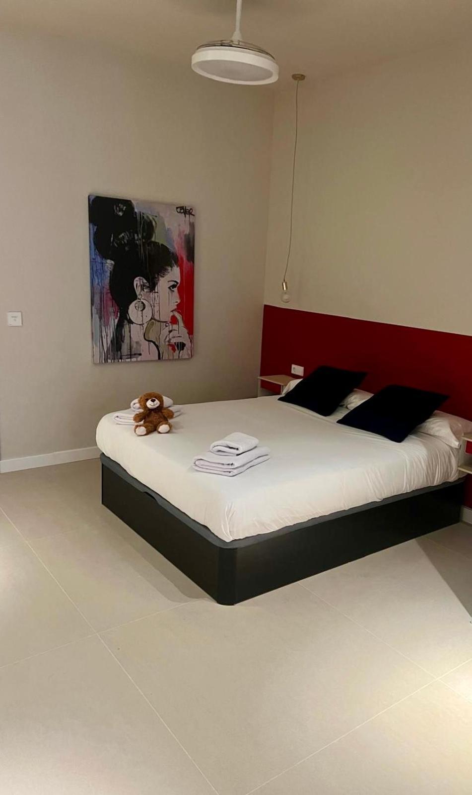 Apartament Osito Hub - Colomer